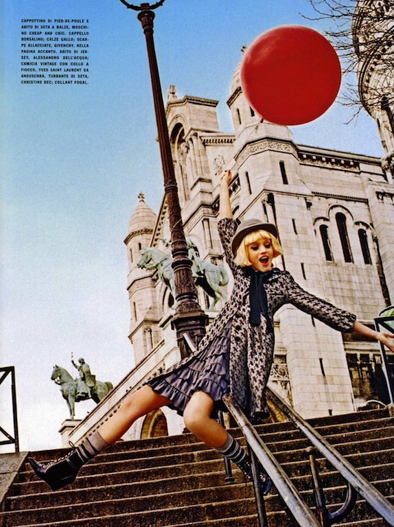 Pure Wonder Olya Ivanisevic red balloon Ellen von Unwerth Vogue Italia 8